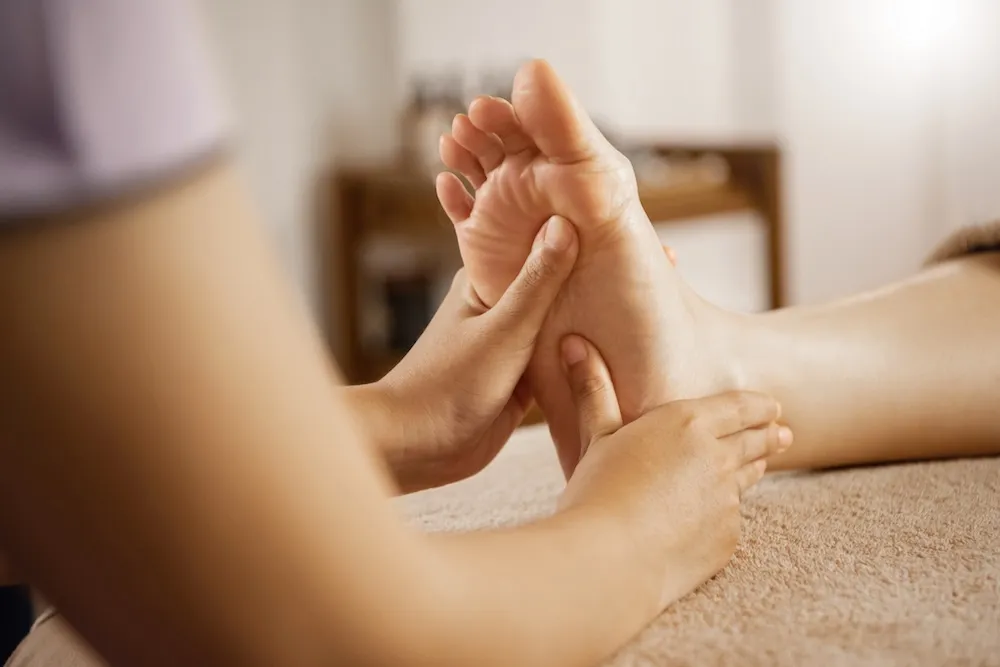 Foot Reflexology Massage Foot Reflexology Massage